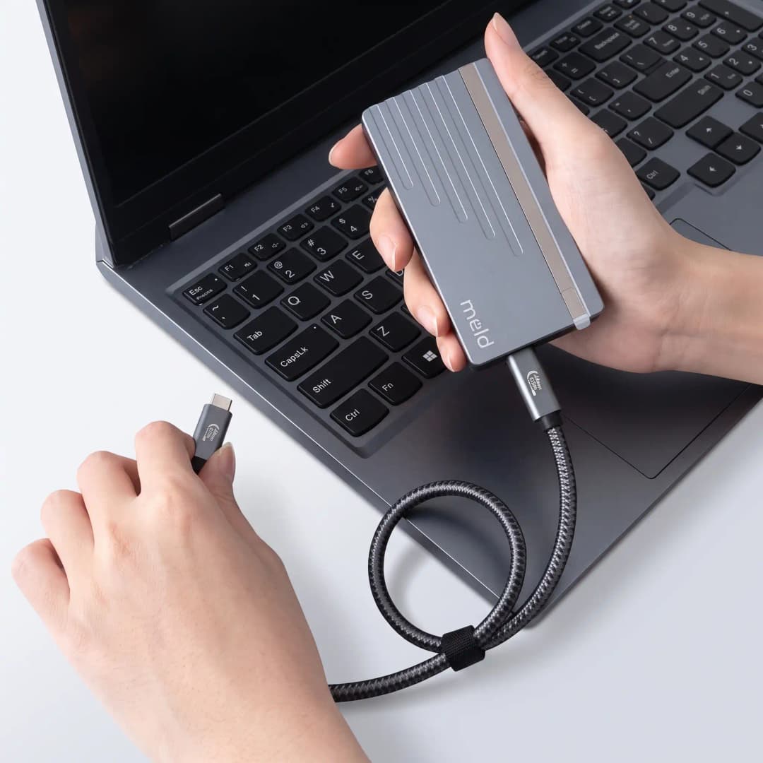 meld USB4 SSD Enclosure 40Gbps — foto produk resmi